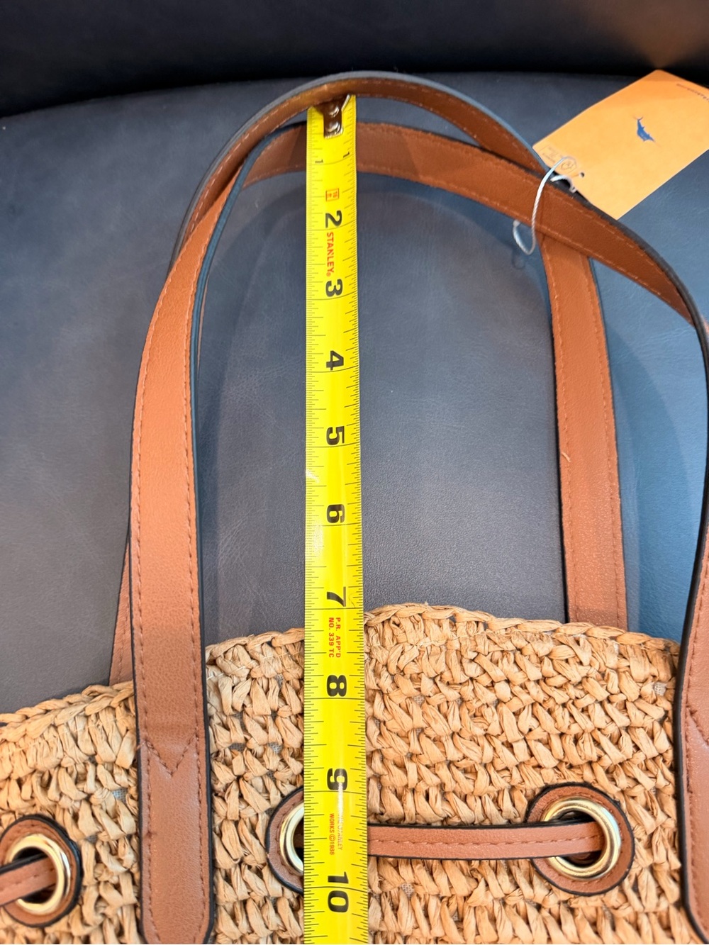 NWT Tommy Bahama Woven Straw Tote in Tan with Brown Leather Handles - Picture 9 of 10